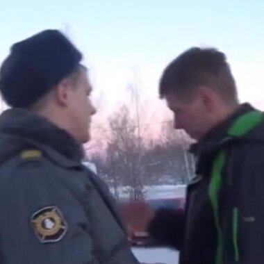 Очередная акция «Стопхамовцев» завершилась потасовкой и вмешательством полиции