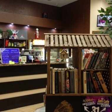 Первый российский пункт обмена книгами появился на карте Little Free Library в Карелии