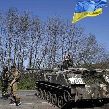 В петрозаводских храмах сегодня молились о мире на Украине