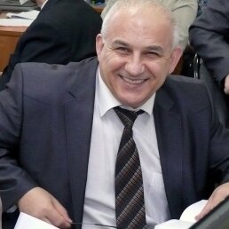 Единороссы Карелии приостановили членство Гивия Карапетова в партии