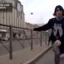 Петрозаводчанин чуть не погиб в Питере, спасая свой мобильный телефон