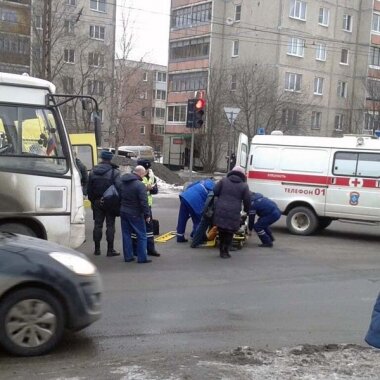 Девушка, которую в Петрозаводске сбила маршрутка, скончалась, не выходя из комы