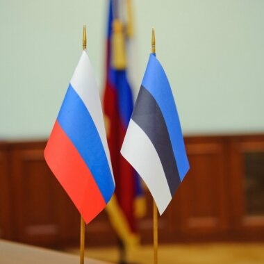 КАРЕЛЬСКИЕ ПРАВОХРАНИТЕЛИ ПЕРЕДАЛИ ЭСТОНИИ ОПАСНОГО ПРЕСТУПНИКА