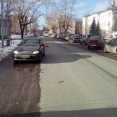 В ЦЕНТРЕ ПЕТРОЗАВОДСКА СБИЛИ ДЕВОЧКУ